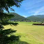 Haus Alpenrose * Waidring