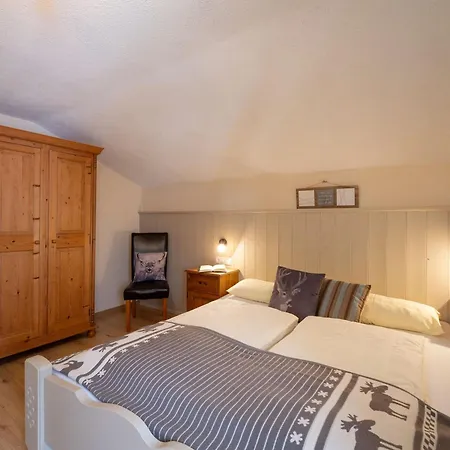 Haus Alpenrose ويدرنغ