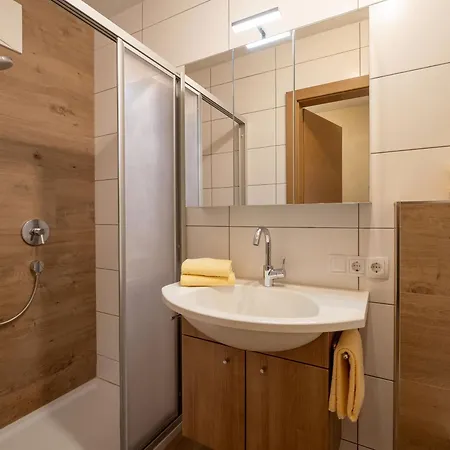 Apartment Haus Alpenrose Waidring