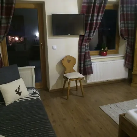 Haus Alpenrose * ويدرنغ