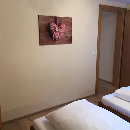 Haus Alpenrose * Waidring