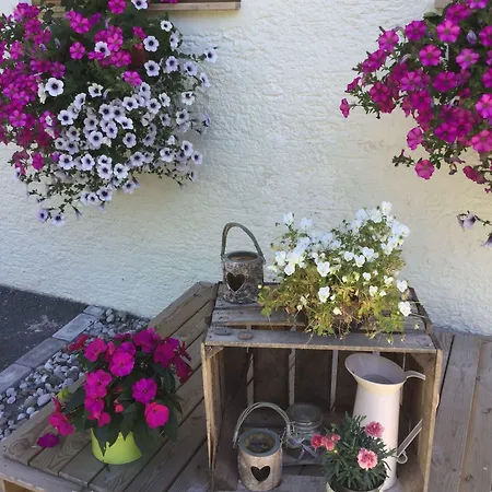 شقة Haus Alpenrose *