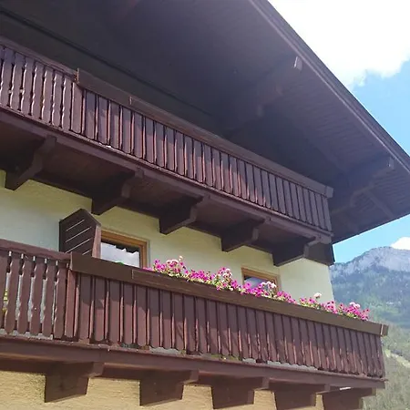 Apartment Haus Alpenrose Waidring