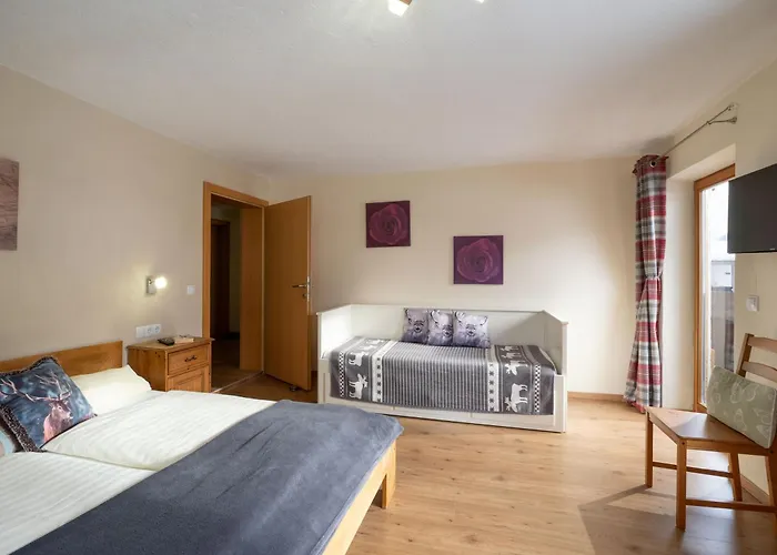 Haus Alpenrose Apartment