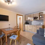 Haus Alpenrose Apartamento