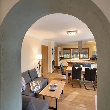 Haus Alpenrose *