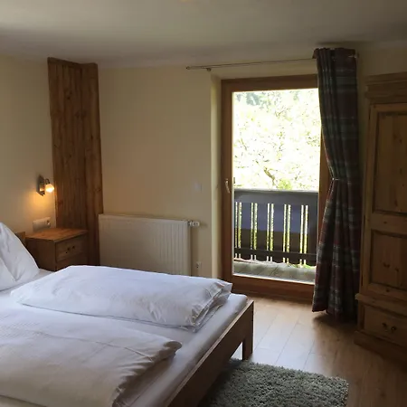 Haus Alpenrose * Waidring